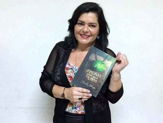 df487827f26ffe8a07a9609e61989e46 L - Servidora de Guarapari tem livro publicado entre os mais baixados em site internacional