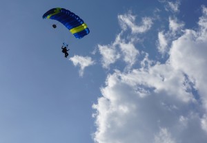Paraquedismo em Guarapari