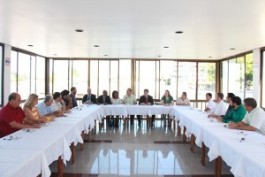 Primeiro café de negócios reuniu empresários de diversas áreas de Guarapari