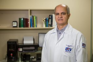 Carlos Rebello, Rádio-oncologista.