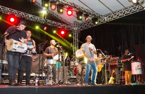 sambazone festa - Grupo de samba de Guarapari faz sucesso e atrai públicos variados para shows