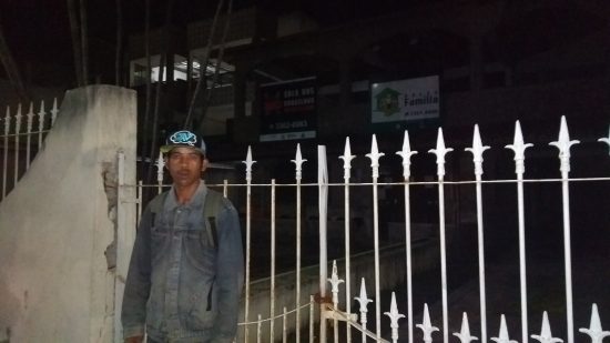 IMG 20170807 194434379 - Moradores passam a noite na fila para fazer cadastro no Bolsa Família em Guarapari