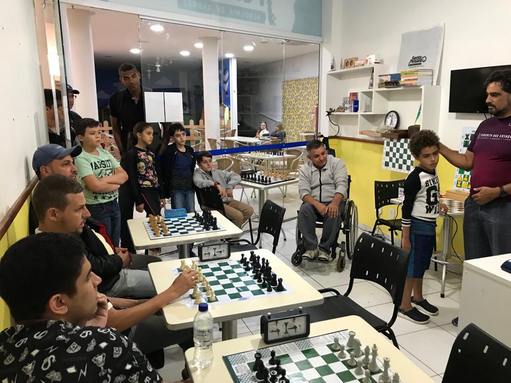 Segunda etapa do Campeonato Municipal de Xadrez acontece neste sábado (08)  em Guarapari 