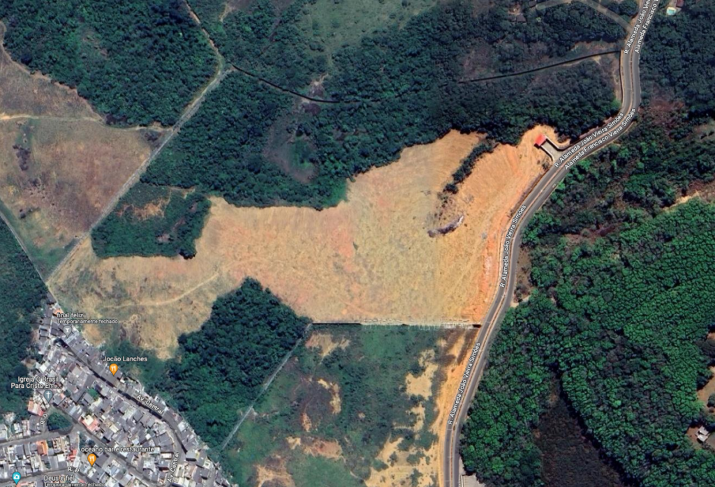 Vista aerea do terreno de Guarapari via Google Maps - Sesc realiza leilão online para venda de terreno de 120 mil m² em Guarapari 