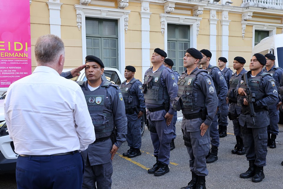 HQF 3440 - Governo do ES envia militares para auxiliar na proteção de abrigos no Rio Grande do Sul