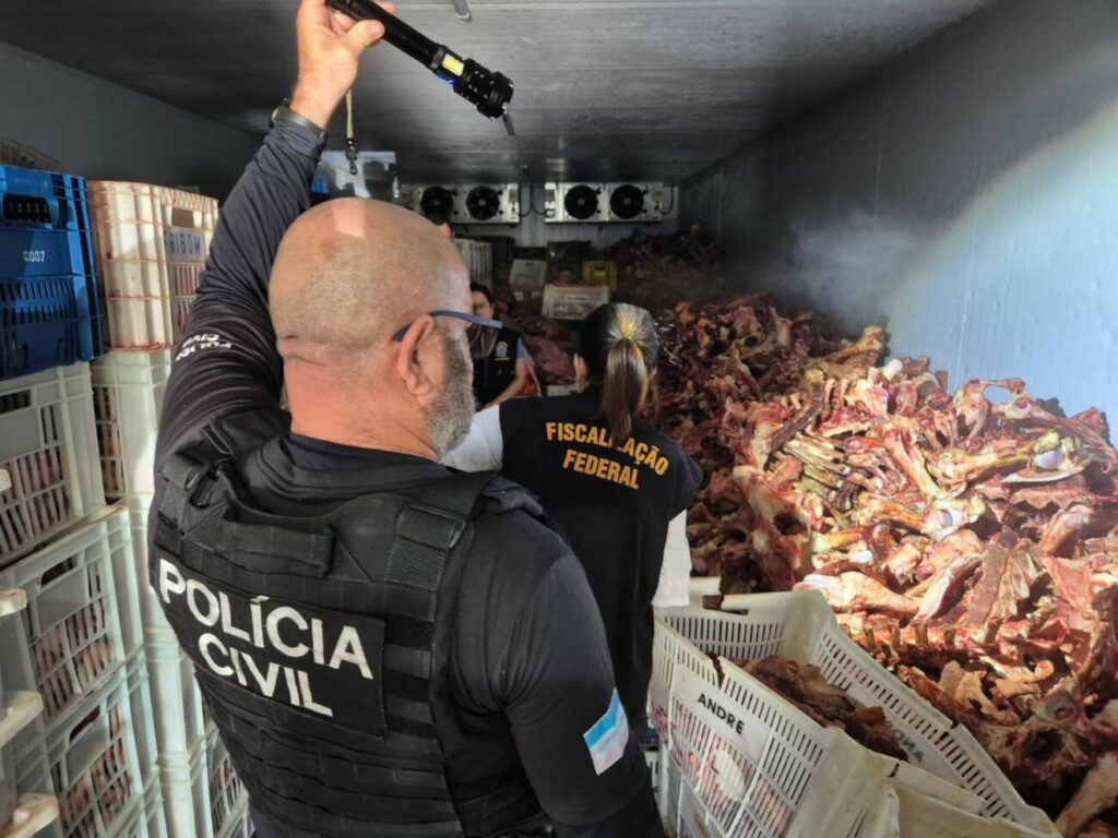 WhatsApp Image 2024 06 17 at 10.47.38 - Polícia prende dois empresários por suspeita de envolvimento com comércio clandestino de carnes em Guarapari