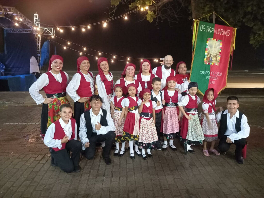 grupo folclorico os brandarinos - Fim de semana com diversas atrações na Festa Nacional de Anchieta