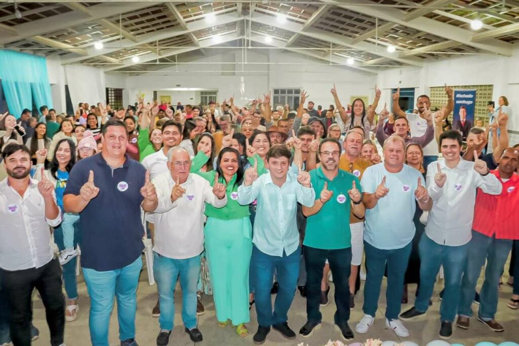 IMG 6339 - Coligação "Renovação e Juventude" oficializa candidatura de Hugo Meneghel em Alfredo Chaves