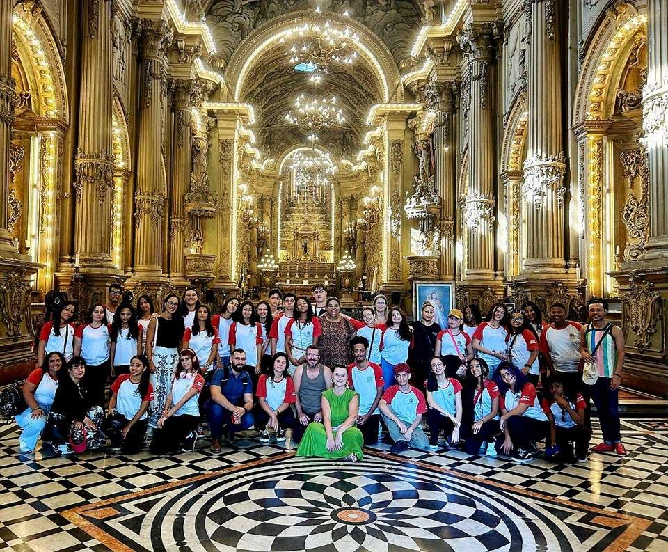 Igreja de Sao Francisco de Paula - Alunos de Guarapari participam de visita cultural no Rio de Janeiro