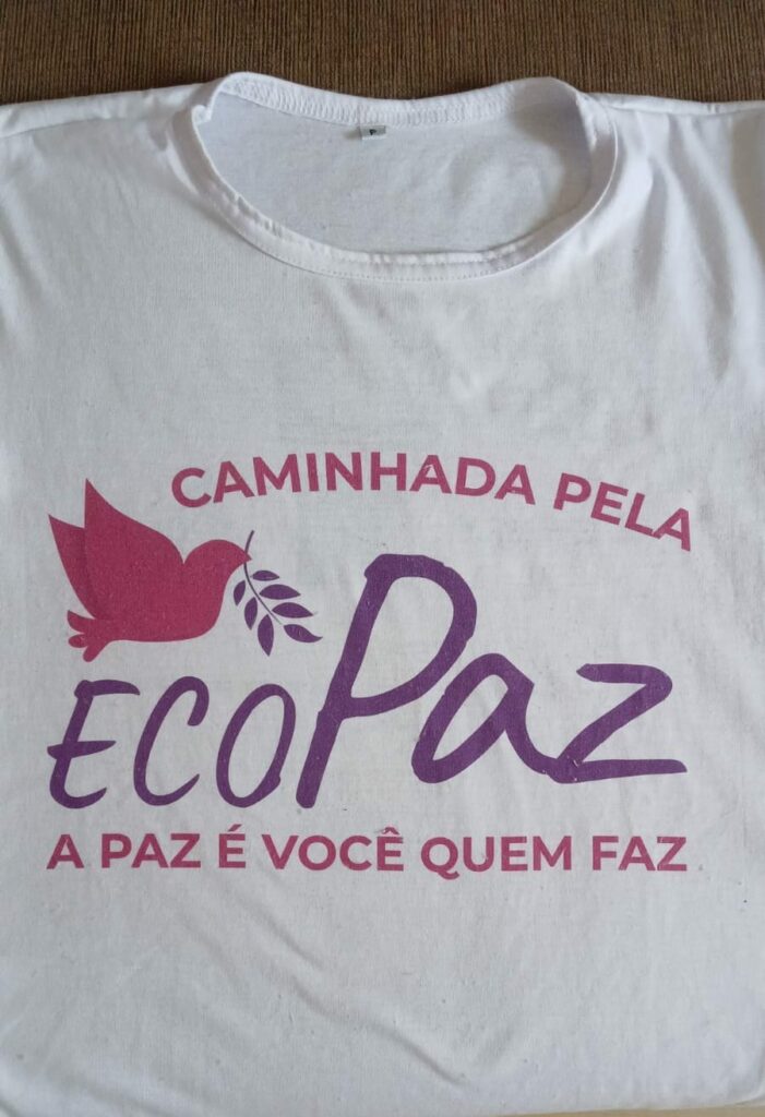 EcoPaz camiseta - EcoPaz promove caminhada pela paz neste domingo (29) em Guarapari