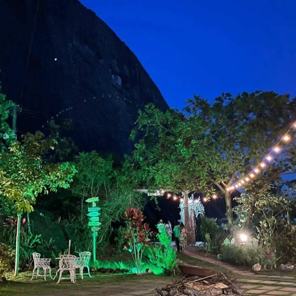 bosque das pedras - Conheça roteiros imperdíveis entre parques, praias e gastronomia em Guarapari