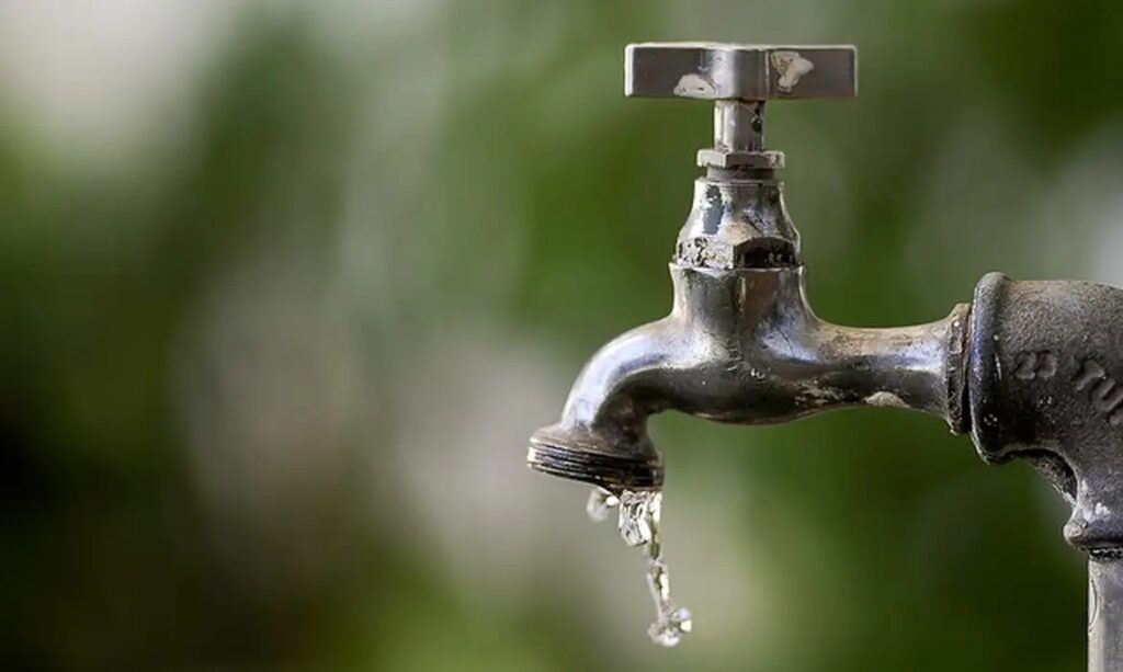 torneira de agua - Cesan realiza manutenção preventiva no abastecimento de água em Guarapari nesta quarta (09)