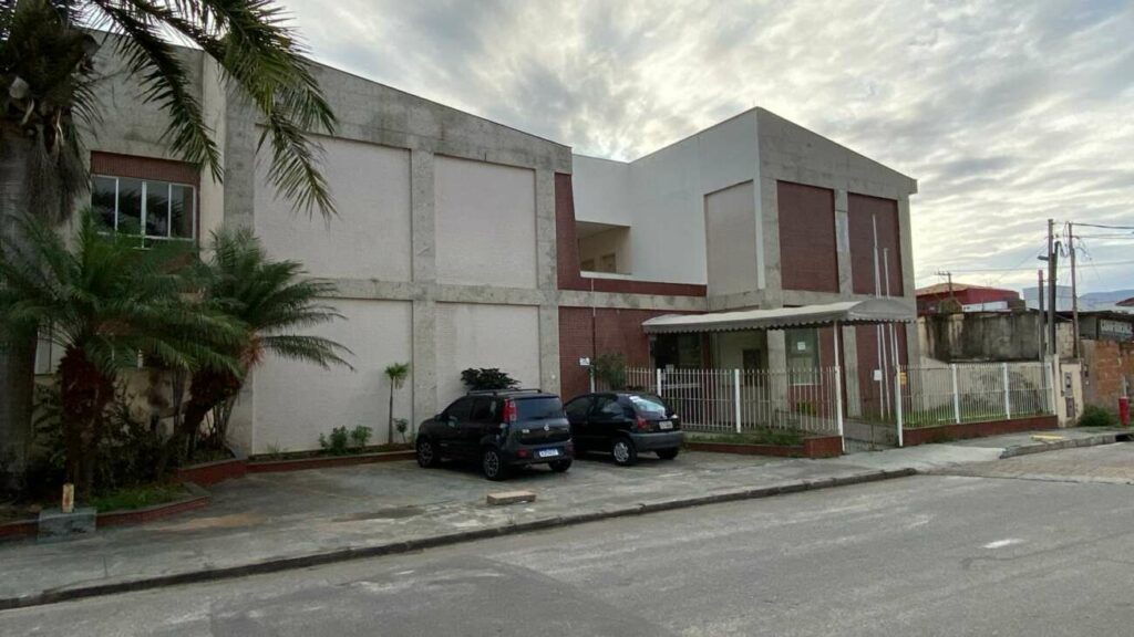 Escola zilnete novembro 24 - Reforma da Escola Zilnete Pereira Guimarães aguarda contratação de empresa, afirma Prefeitura de Guarapari