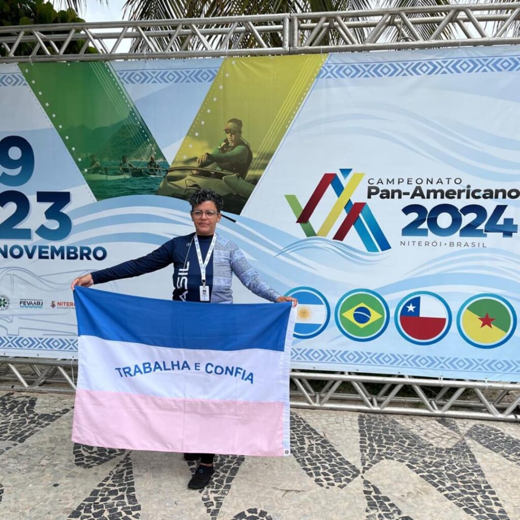 Fatima Pinheiro - Atletas de Guarapari são destaque no Campeonato Pan-Americano de Canoa Havaiana