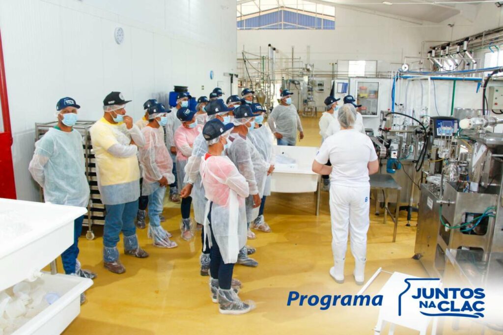 Industria visita - CLAC promove aproximação com cooperados no programa 'Juntos na CLAC'