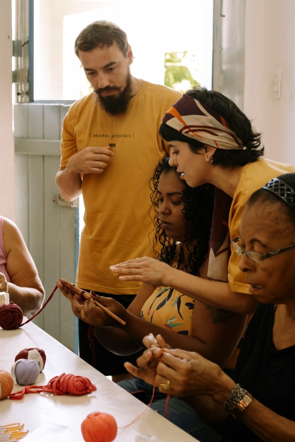 Oficina de Croche 2 - Projeto realiza oficina de crochê gratuita nesta sexta-feira (15) em Guarapari