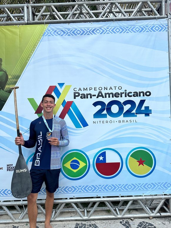 Victor Brasil 1 - Atletas de Guarapari são destaque no Campeonato Pan-Americano de Canoa Havaiana