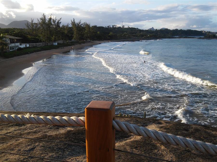 praia catres guarapari 3 1 - Conheça cinco praias para aproveitar durante um fim de semana em Guarapari