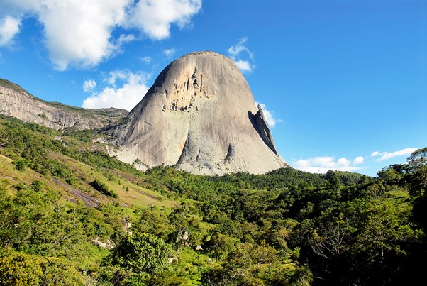 pedra azul 2 tadeu bianconi - Cinco destinos imperdíveis no Espírito Santo para visitar em 2025