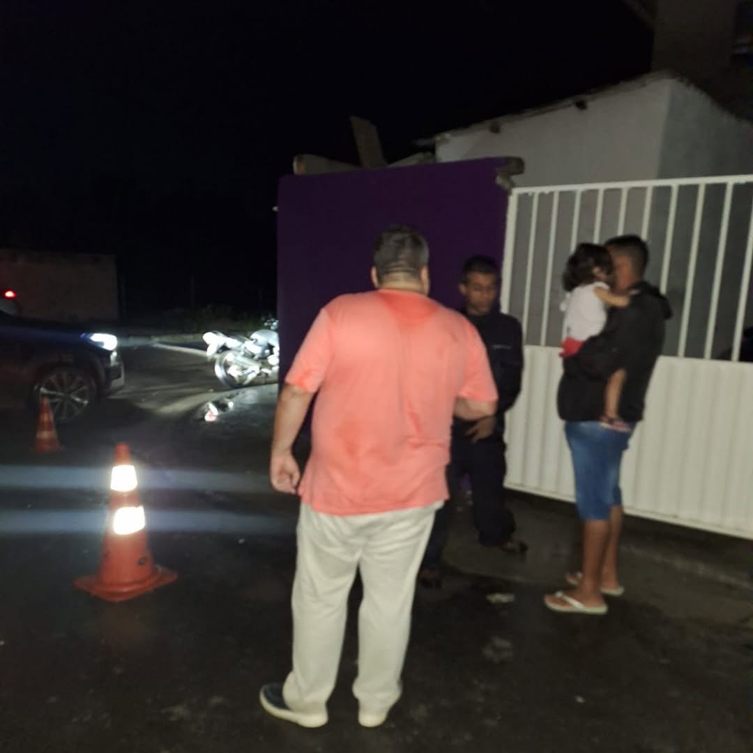 chuvas rodrigo borges 2 - Temporal deixa casas destelhadas, bairros alagados e moradores sem energia elétrica em Guarapari 