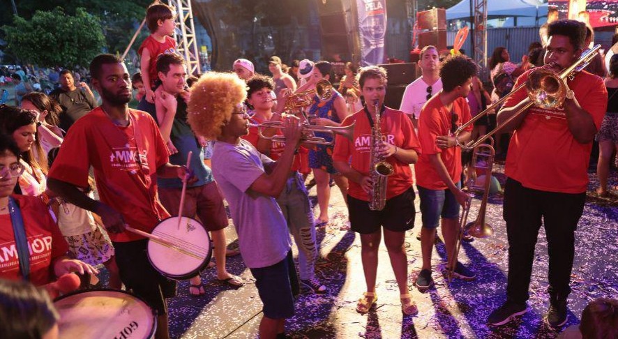 Bloco carnaval vv - Carnaval de rua movimenta Vila Velha com quatro blocos neste fim de semana