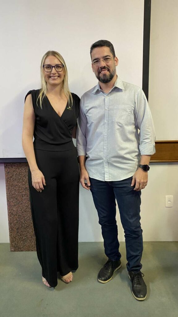 Katia e Victor - Empresários traçam caminhos para o turismo de Guarapari com base em Balneário Camboriú