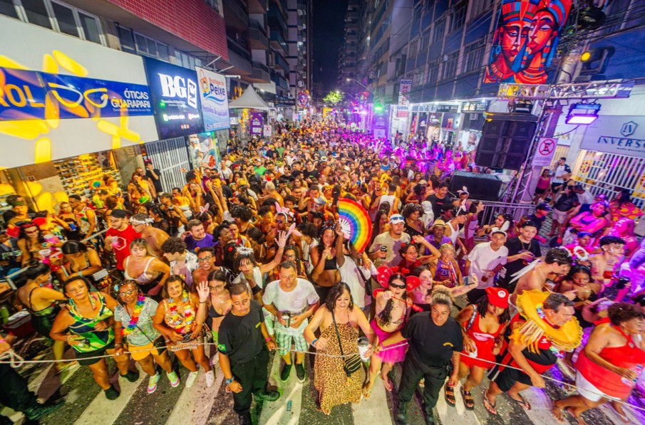 Publico 2 - Carnaval de Guarapari atrai mais de 600 mil visitantes em quatro dias de festa