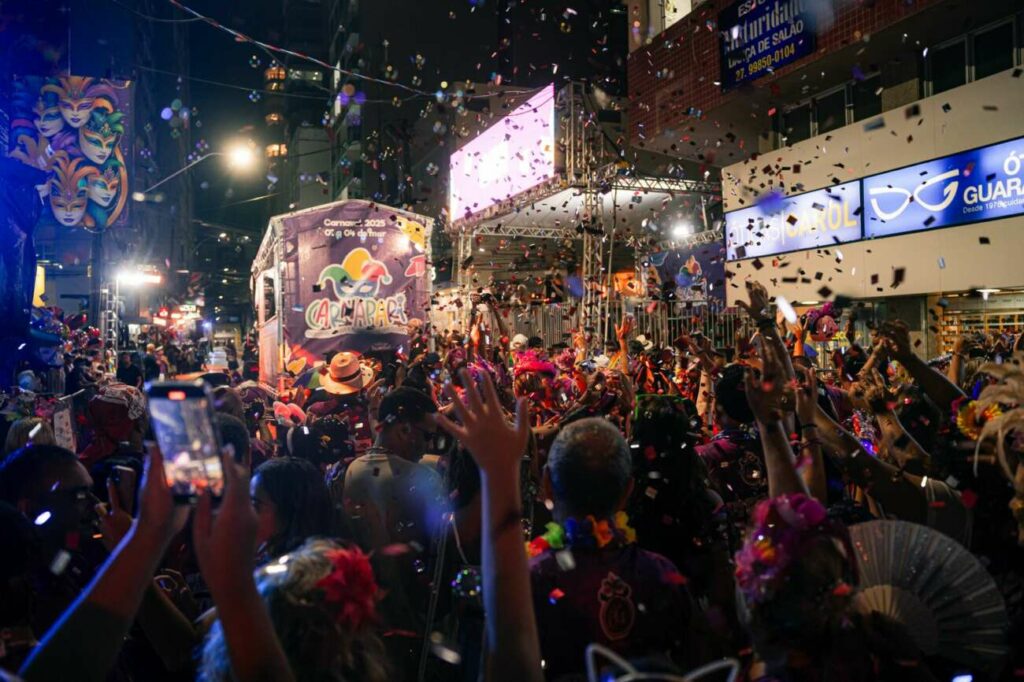 Publico carnaval 2025 guarapari - Carnaval de Guarapari atrai mais de 600 mil visitantes em quatro dias de festa