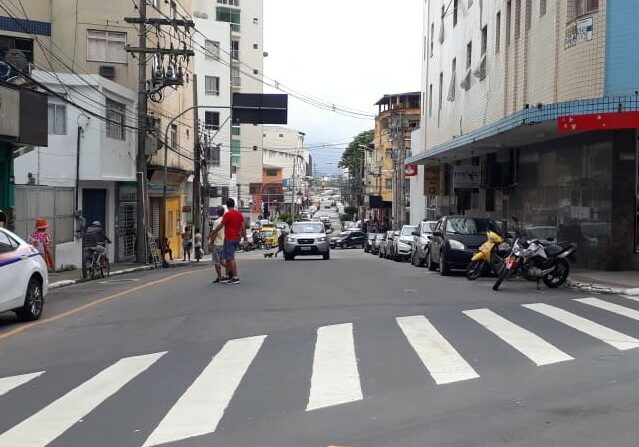 Guarapari-Centro-véspera-de-Páscoa