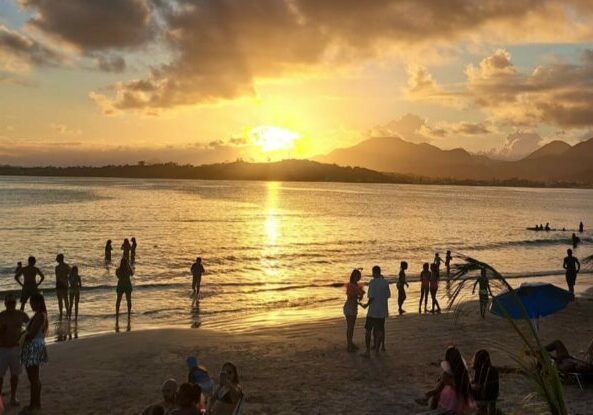 Guarapari praia sol