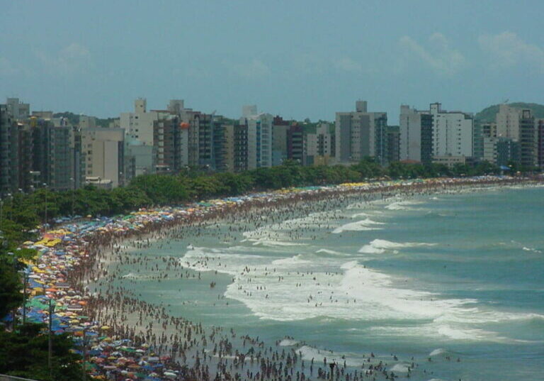 Praia do Morro arborização Verão05 (4)