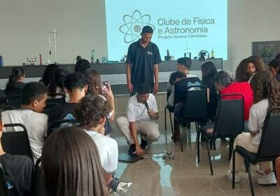 clube de física (2)