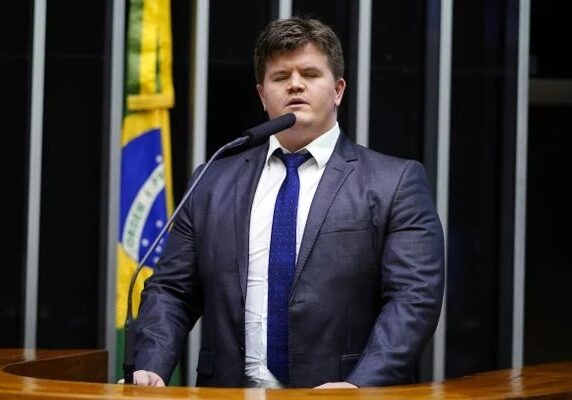 deputado-federal-felipe-rigoni-psb-142888-article