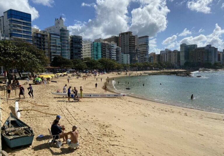 praia_guarapari-2022