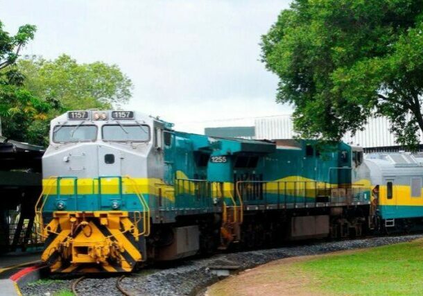 trem ferrovia